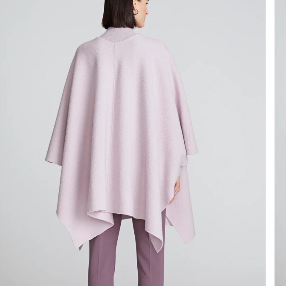 Poncho - Picture 2 of 2